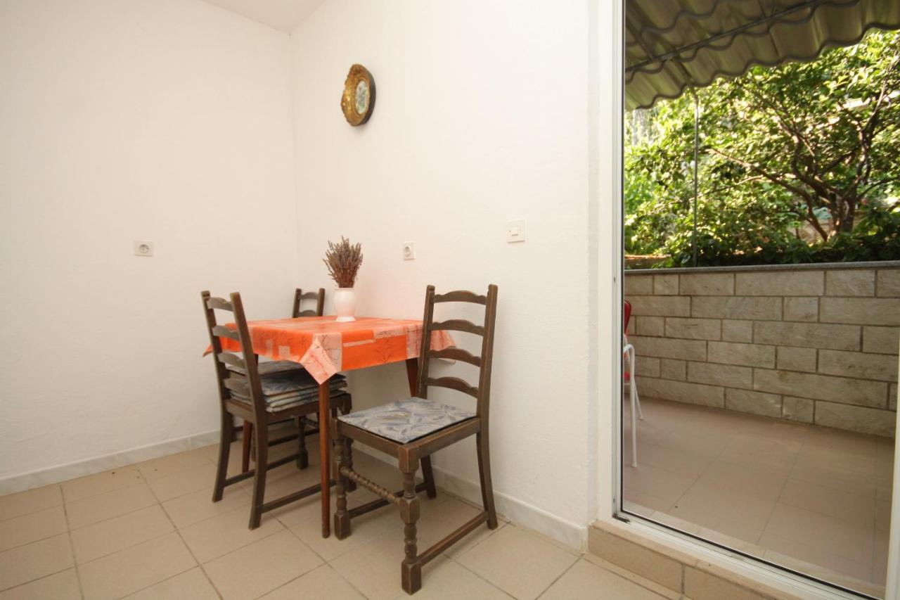 Seaside Secluded Apartments Cove Smokvina, Hvar - 4036 Bogomolje Exterior foto